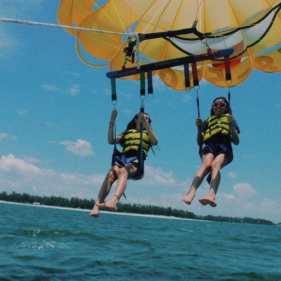 Meet your Posher, Isabella - Picture 1 of 1